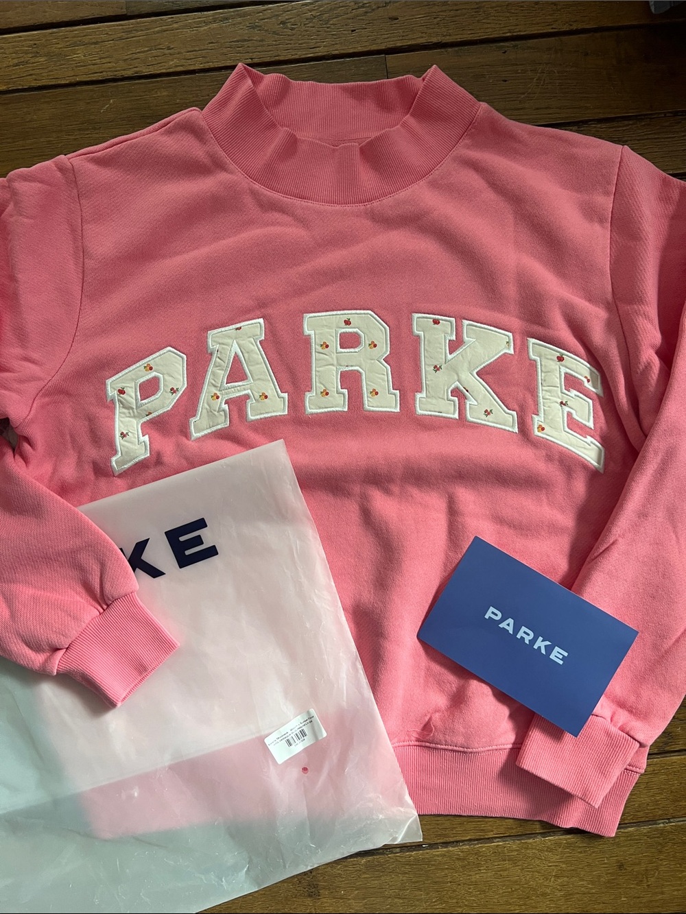 PARKE Bloom Pink Varsity Heritage Mockneck Sweatshirt Size S/M New In Bag NWT - Picture 5 of 11